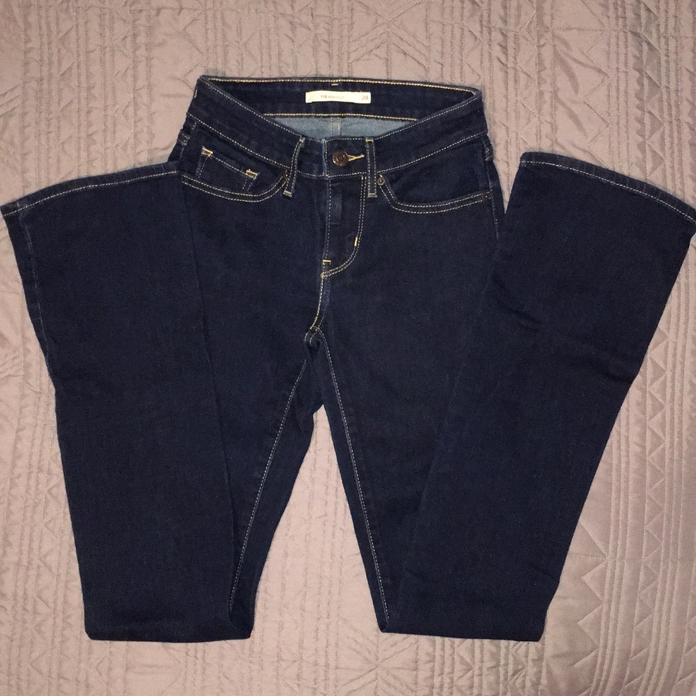 NWOT Size 24: Levi’s “715 Bootcut” Jeans